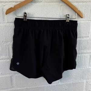 lululemon athletica Go The Distance Reversible Women's Athletic Black Shorts